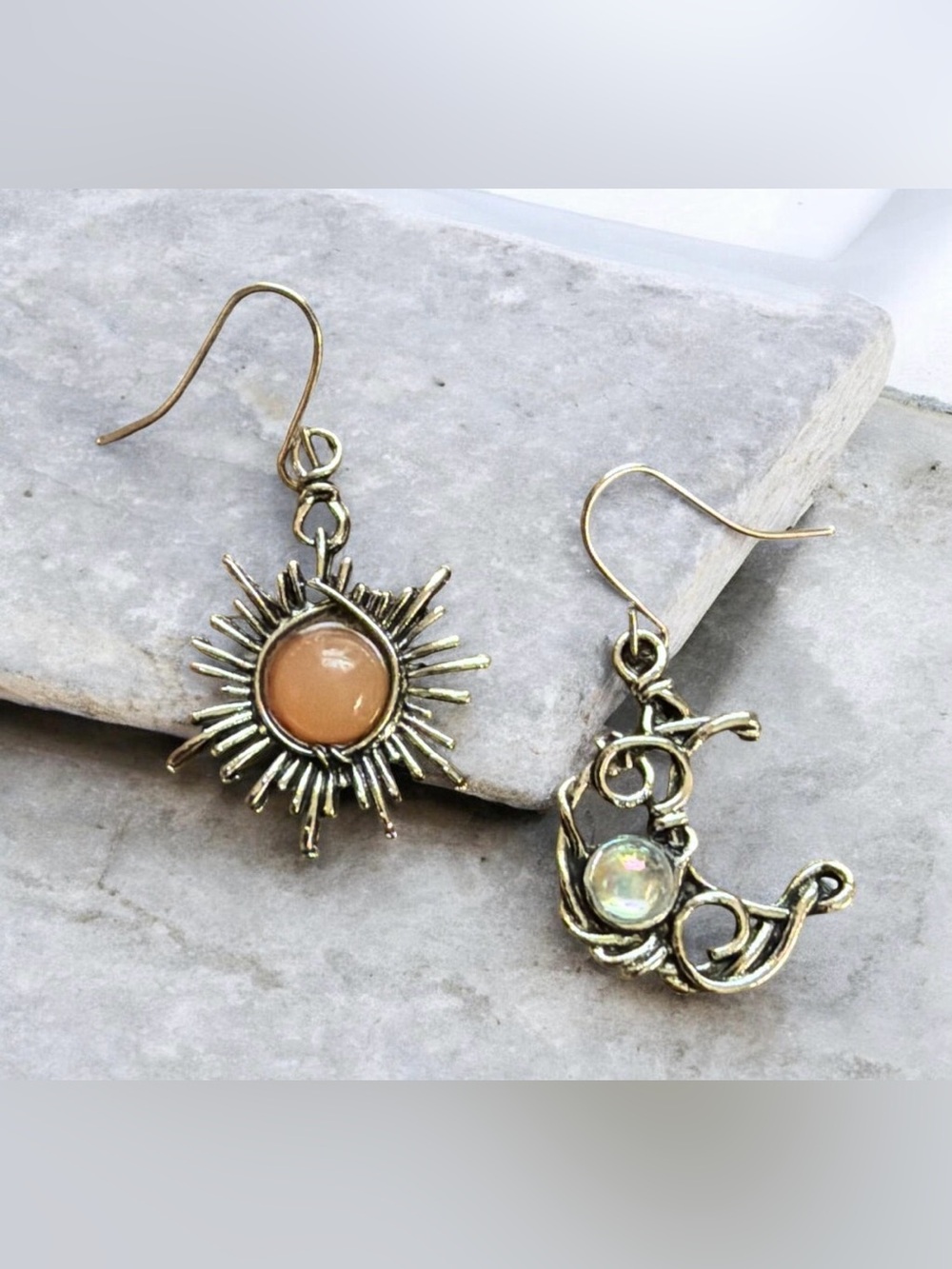 Celestial Sun and Moon Asymmetrical Drop Dangle Earrings NEW